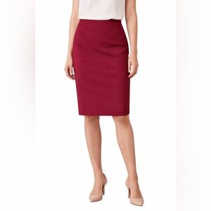 MM.LaFleur Burgundy Stretch Pencil Skirt Size 6 Work Office Career